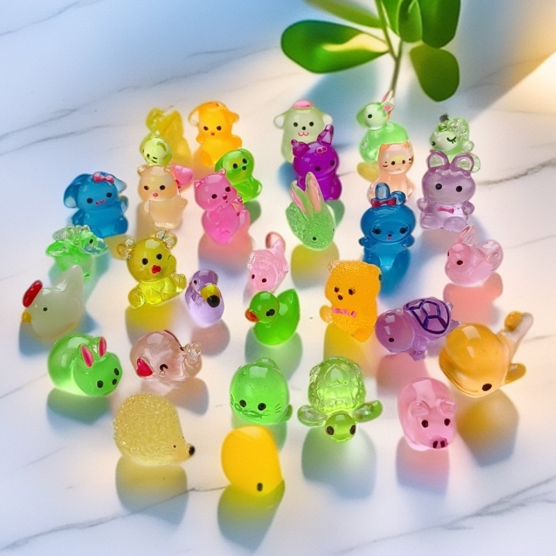 微景观创意可爱混款夜光小动物diy装饰品配件迷你桌面树脂小摆件