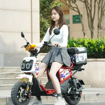 Elektrikli motosikletlər Scooters with Long Range
