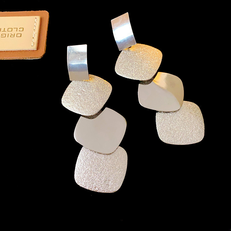 112#Silver Needle-Silver
