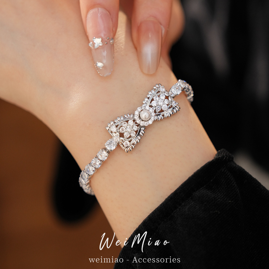 Zircon plata perla pulsera arco pulsera de moda coreana dulce y fresco pulsera de lujo ligera alta sensación de joyas de mano versátiles mujeres