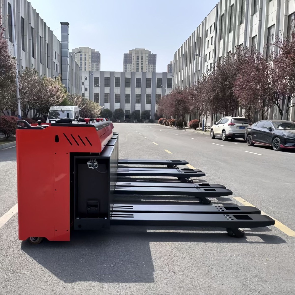 普尔夫非标电动搬运车地牛10吨8吨电瓶叉车模具升降平台车装卸车