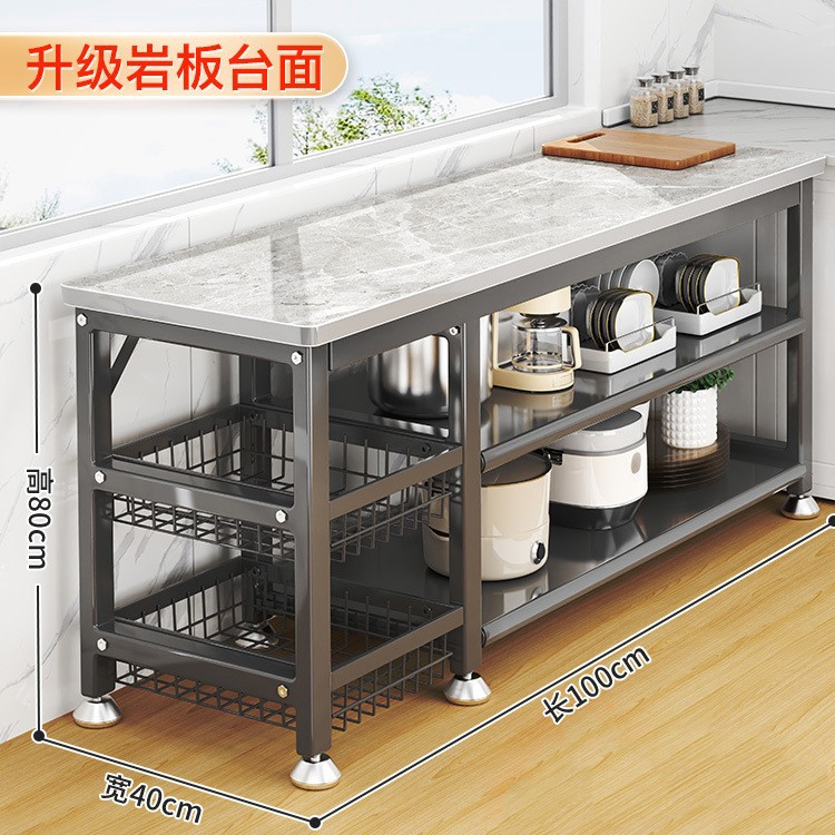 프레임이 있는 100개의 회색 및 흰색 암석 캐비닛