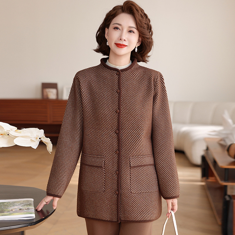 洋气妈妈秋装中长款外套2025年新款中老年女装秋冬针织开衫上衣服|undefined