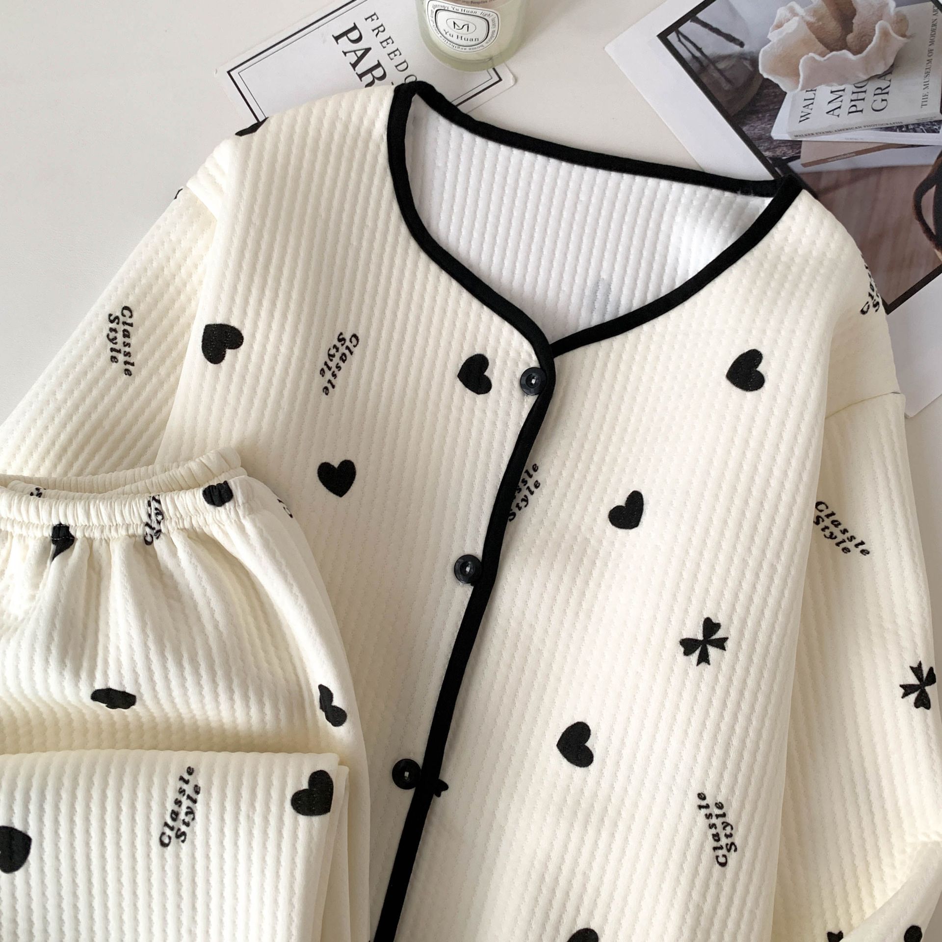 Pijamas al por mayor transfronterizos de invierno de aire de algodón jacquard lindos dibujos animados de alta calidad dulce conjunto de ropa para el hogar