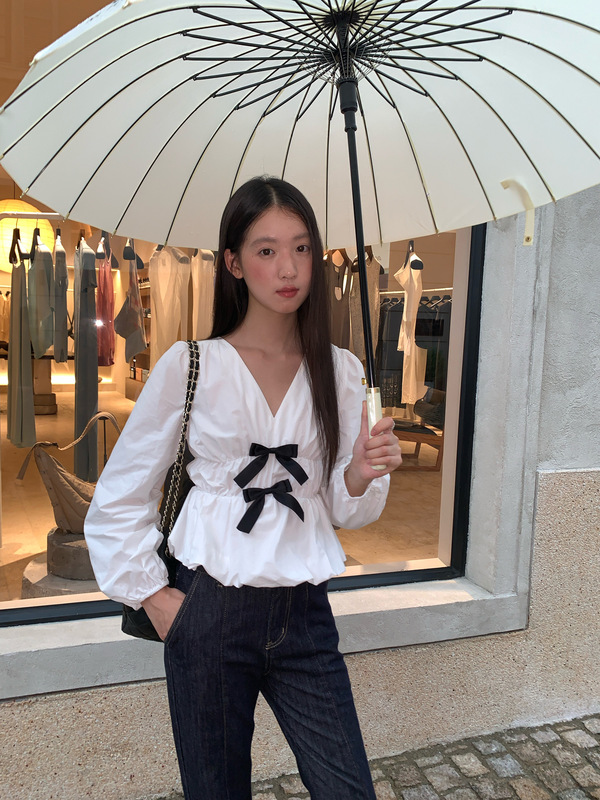 诠释美 NEWOPEN 25秋休闲复古百搭棉质深蓝高腰微喇牛仔裤女F6368|undefined