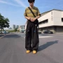 宽松水洗直筒立体牛仔裤