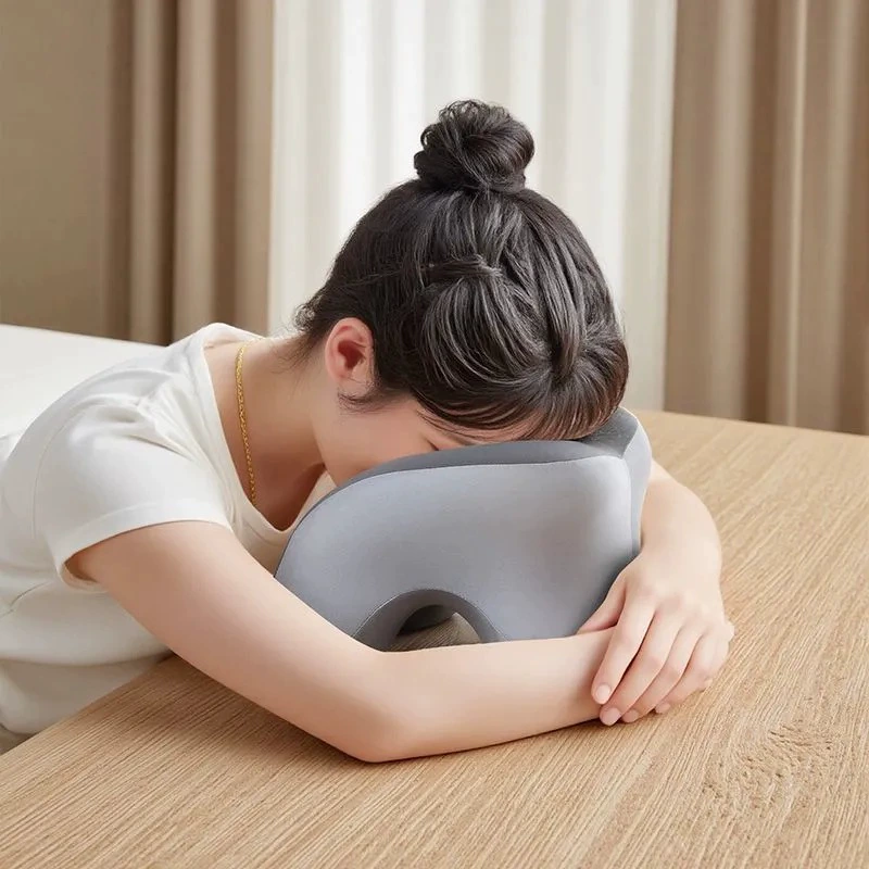 Children's pillow for sleep for students at lunchtime