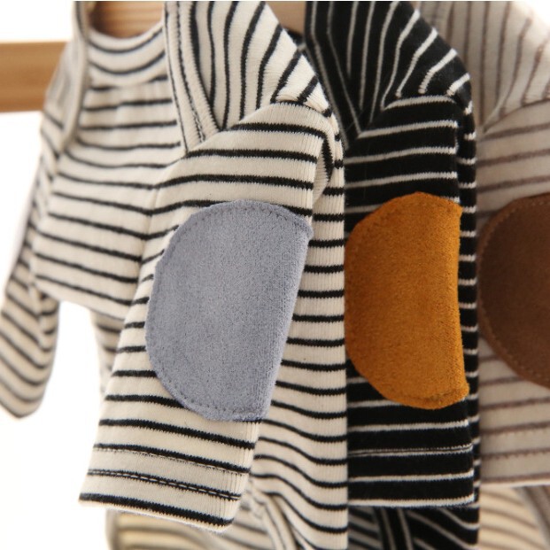 Autumn and Winter New Pet Base Shirt Teddy Pomeranian Small Dog Dog Clothes Striped Patch Sweatshirt Cat Cross-Border Autumn and Winter New Pet Base Shirt Teddy Pomeranian Small Dog Dog Clothes Striped Patch Sweatshirt Cat Cross-Border