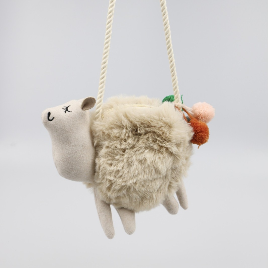 冬季毛绒款动物型可爱羊驼斜跨不掉毛高品质单肩包