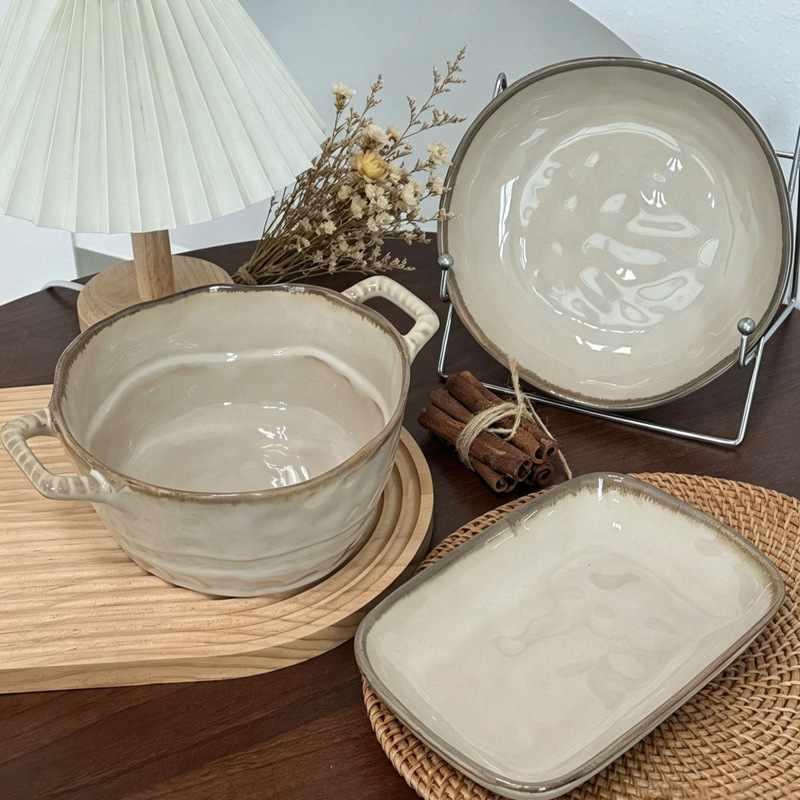 Japanese-Style Kiln-Fired Vintage Wabi-Sabi Irregular-Shaped Dinner Plates for Restaurant Use, Creative Plating Dishes, Household Ceramic Japanese-Style Kiln-Fired Vintage Wabi-Sabi Irregular-Shaped Dinner Plates for Restaurant Use, Creative Plating Dishes, Household Ceramic