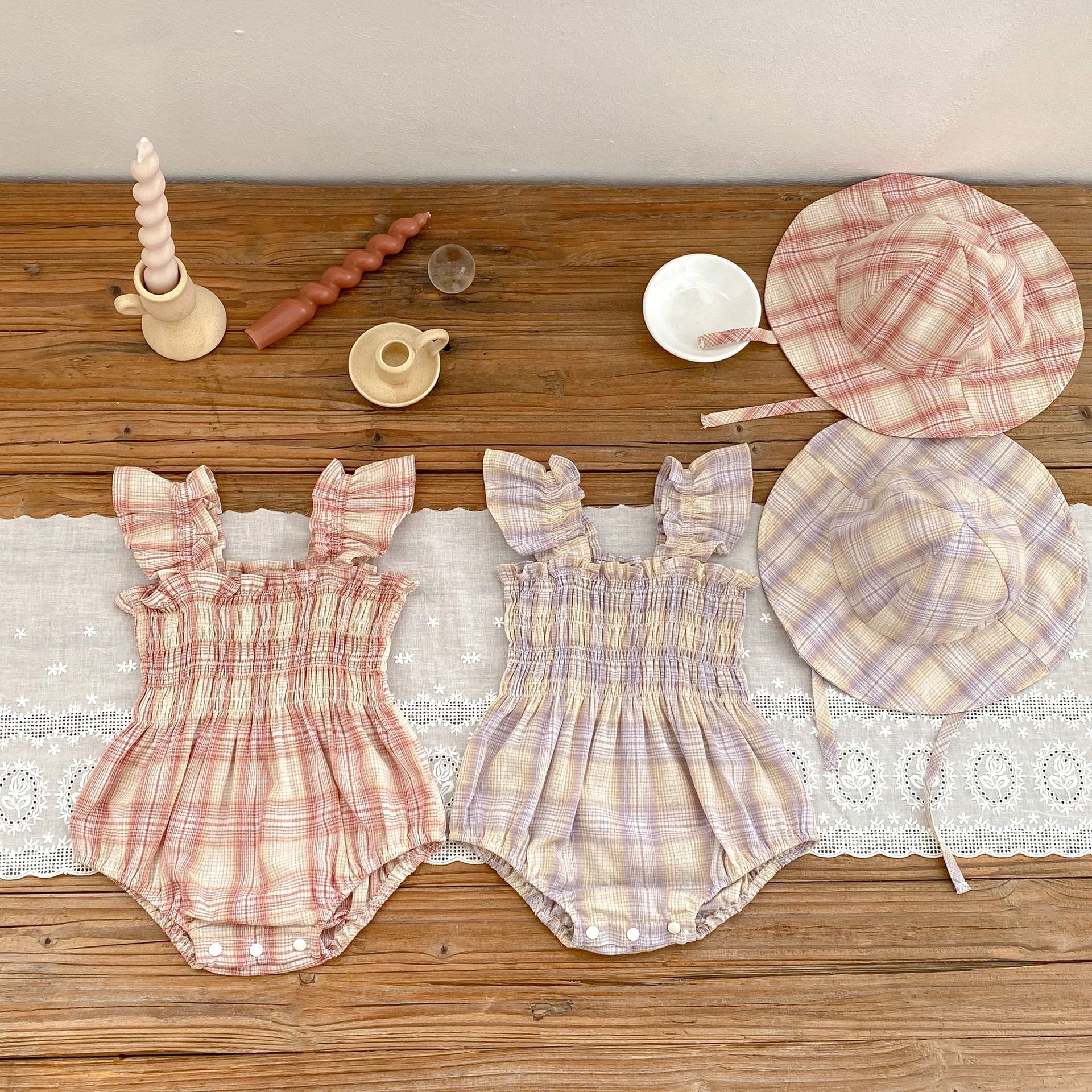 INS Summer Baby Girl's Plaid Hare Clothes Western Style Flying Sleeve Square Collar Bag Fart Clothes One-year-old Baby's Climbing Suit with Hat