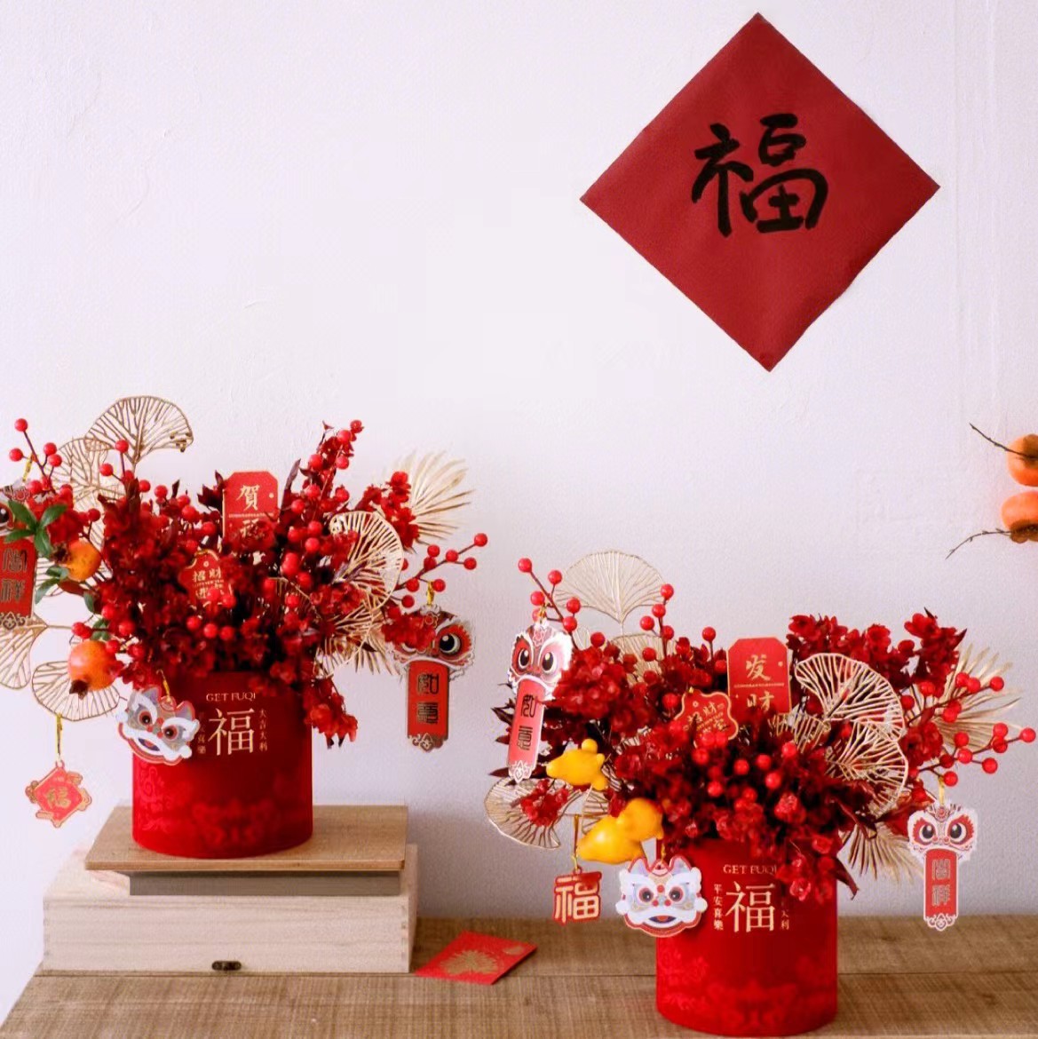 New Year's velvet bucket wholesale Chinese red hot gold hot pads, two hug buckets, winter silver willow New Year flower inserted flower bucket 4