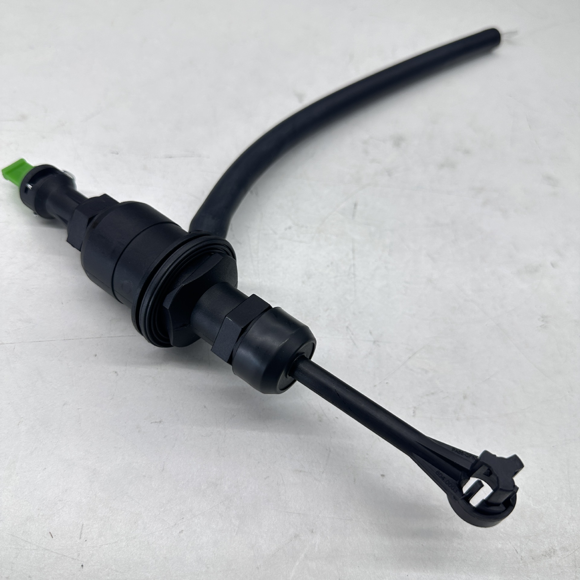 30610-3Vf1B 30610-1-Hk0A 306101-Hk0B Is Suitable for Nissan Clutch Master Cylinder