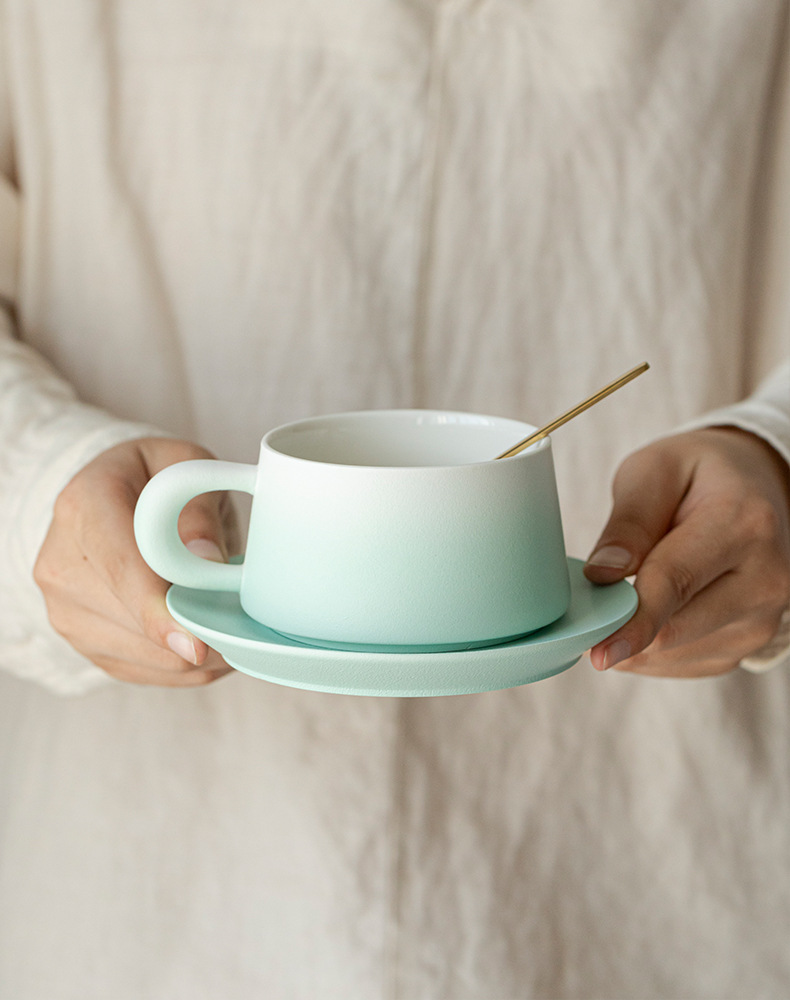 Modern Minimalist Ceramic Coffee Cup And Saucer Set_voghion.com