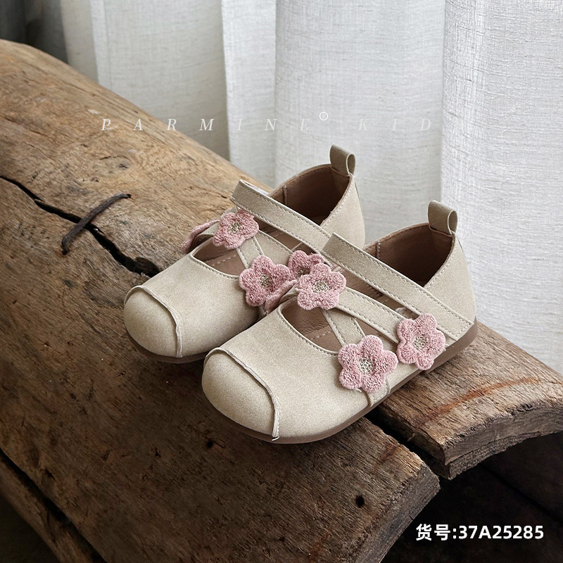 童鞋女童公主鞋新款春秋季时尚简约花朵防滑软底学步单鞋一件代发|undefined