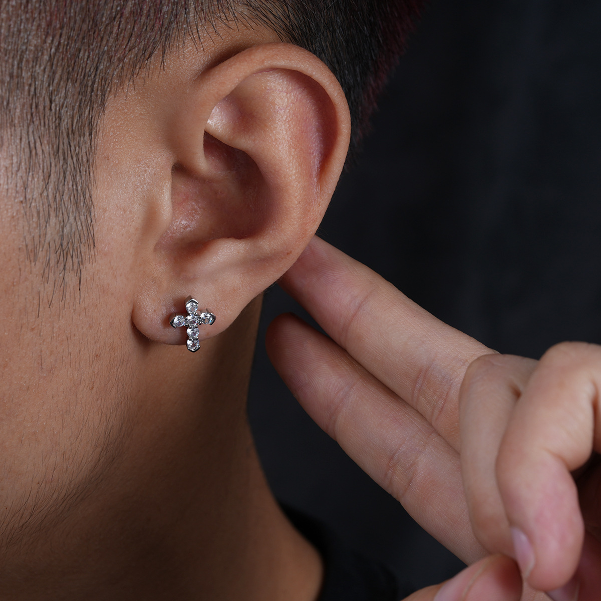 Cross-shaped Zircon Stud Earrings For Men And Women Elegant_voghion.com