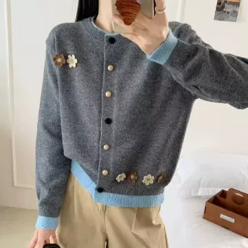 立体花朵高级感针织开衫女上衣拼色圆领2025秋冬新款慵懒毛衣外套