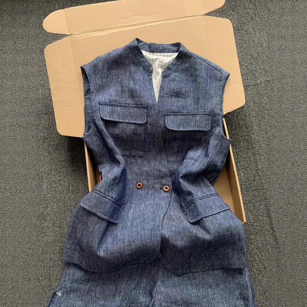 Customized Dark Blue V Neck Sleeveless Double-Breasted Elegant Vest for Women Summer Retro Versatile Workwear Style Jacket