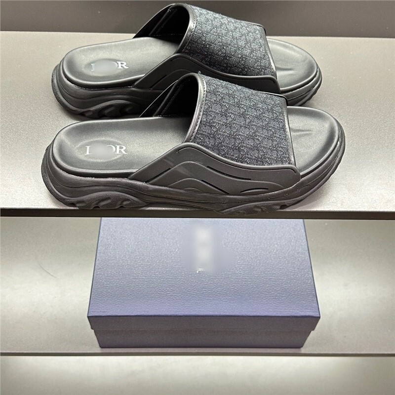 Foreign Trade Men's Shoes Sandals 2025 New D Outdoor Beach White Presbyopic Sandals Open-Toe Slippers Thick-Soled Slippers