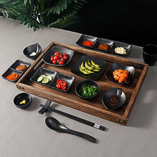 Melamine black sauce dish, dipping dish, condiment dish, barbecue restaurant hot pot restaurant commercial peanut dish, side dish snack dish