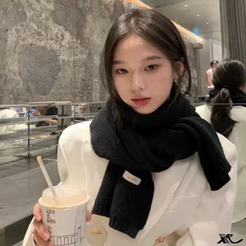 Solid Color Scarf for Women, Winter 2026 New Style, Warm and Versatile for Men, Trendy Blue, Soft and Cozy Knitted Neck Warmer with a High-End Feel