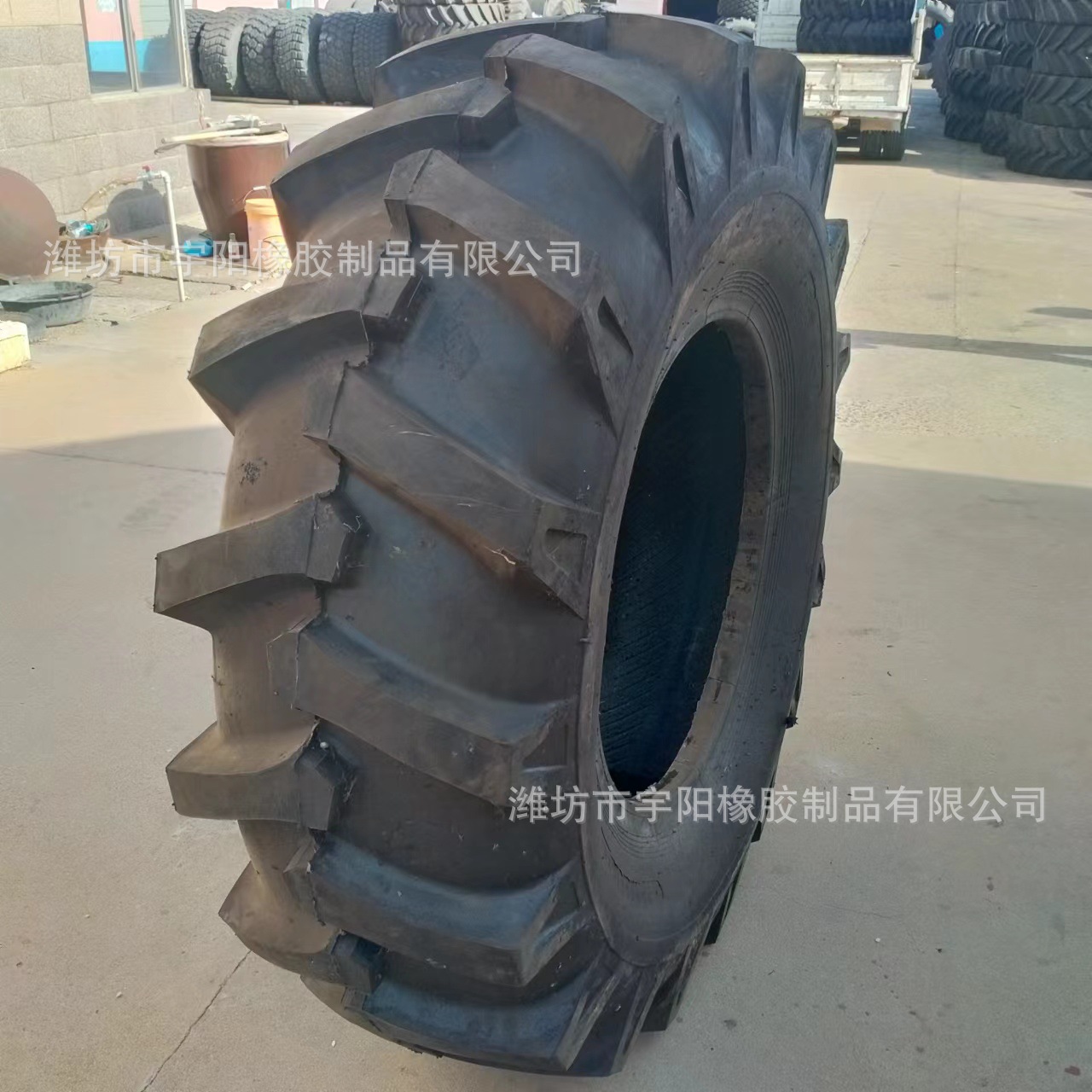 15-24 自走式花生捡拾收获机轮胎 农用机械轮胎 人字花纹