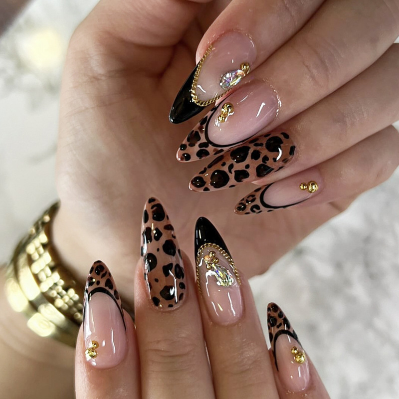Wearable Almond-Shaped Black Leopard Print French Edge Water Drop Diamond Gold Chain Steel Ball Decoration Removable Fake Nails