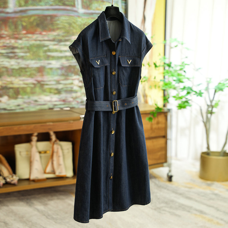 Contrast Color Straight-Leg Shirt-Style Denim Dress with Visible Stitching 0529