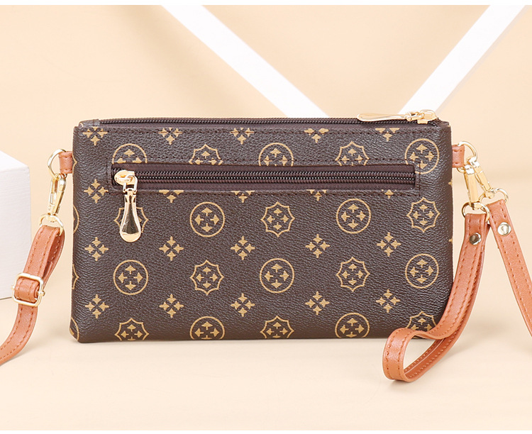 Middle aged mother's women 2024 new fashionable and atmospheric shoulder versatile crossbody bag for women's_voghion.com