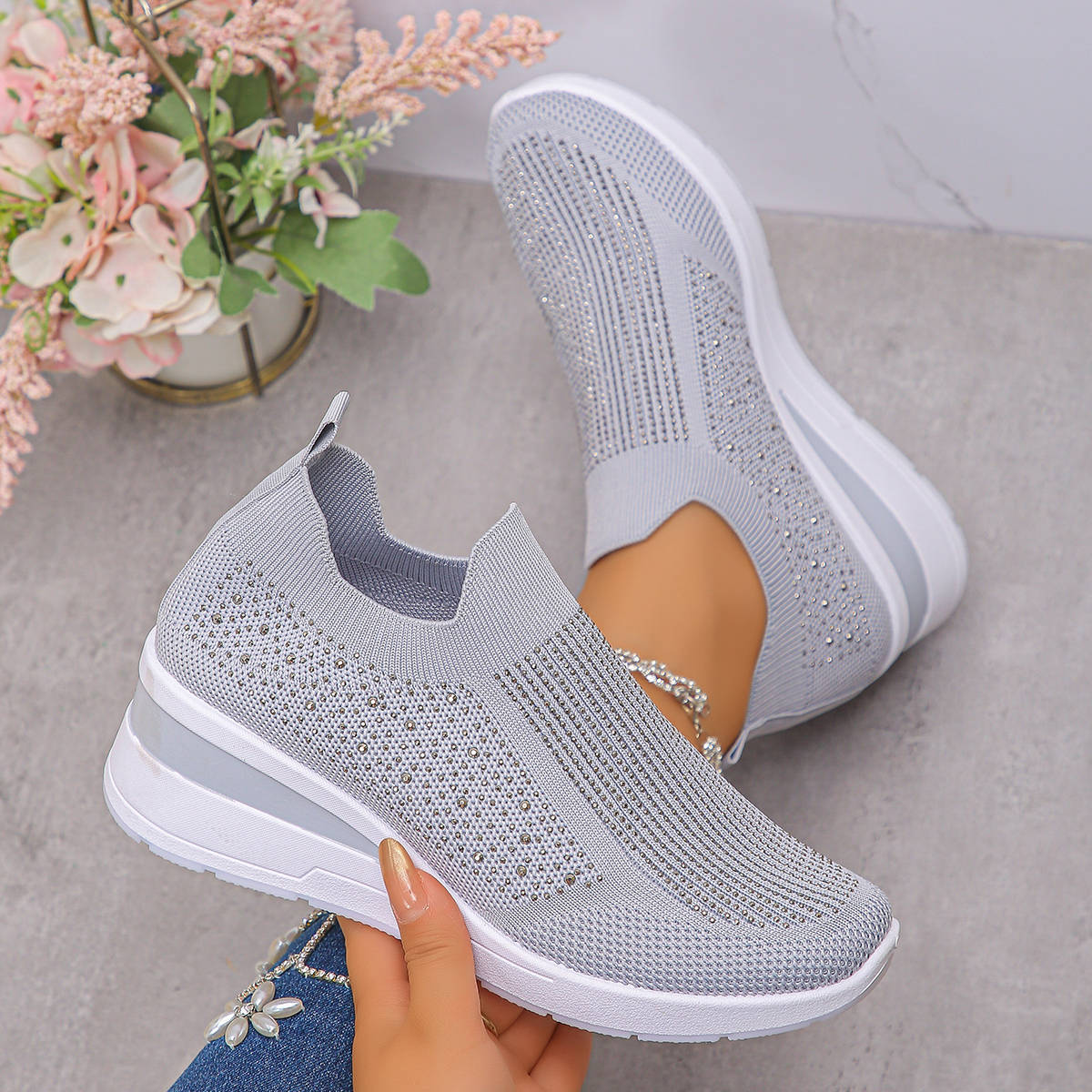 Zapatos bajos de moda para mujeres, ligeros y transpirables, mejores opciones para caminar y comprar. image 3