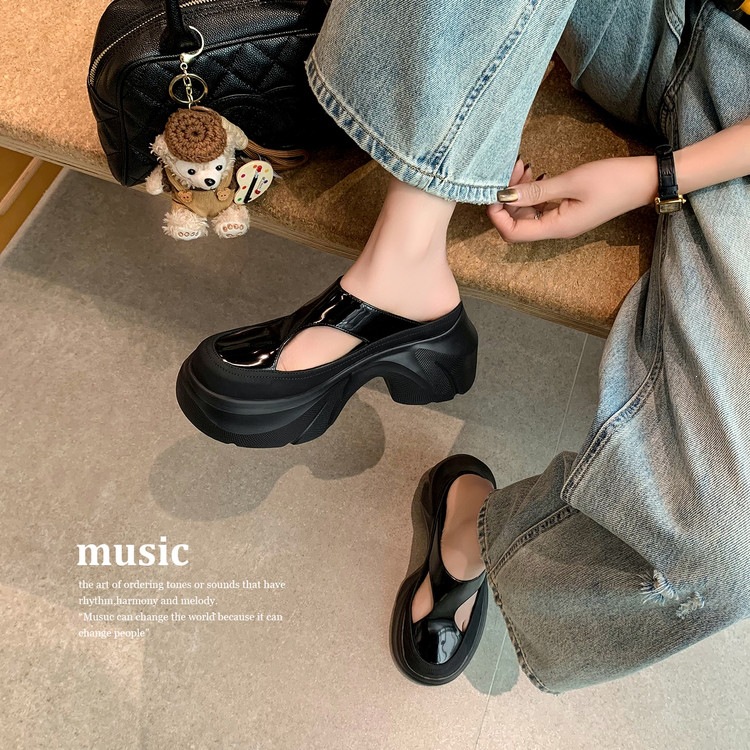 Dép sandal nữ da thật họa tiết da báo đế xuồng cao gót 9 cm — Trang chủ, màu đen, bạc chi tiết 55