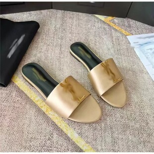 2026�¿�YSL��ĸƽ����ЬŮ�⴩һ���ϕr�аٴ�ɳ������Ь���Q