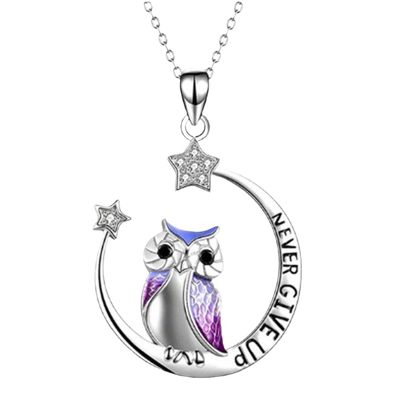 Collar con Colgante de Búho con Incrustaciones de Diamantes, Diseño de Nicho Popular en Europa y América, Collar de Alta Gama con Forma de Estrella, Luna y Corazón
