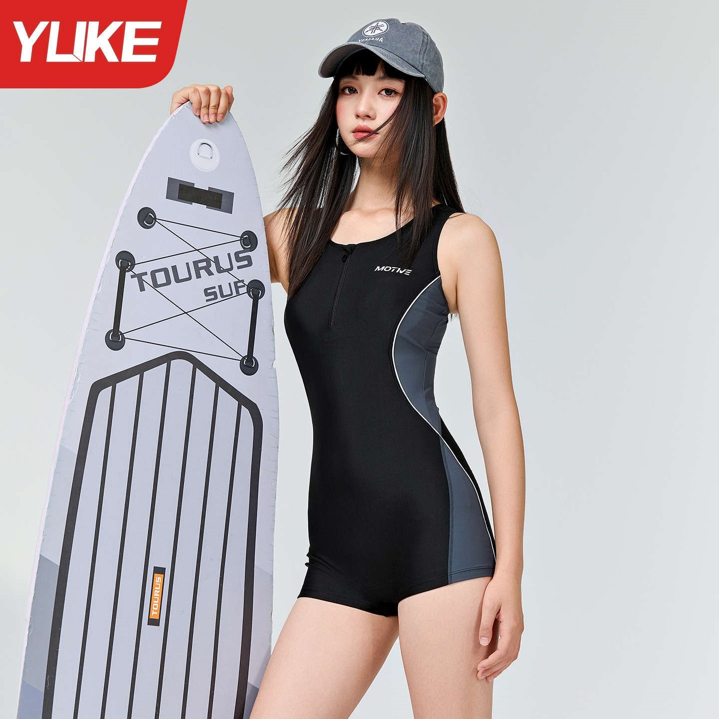 Bañador femenino carrera 2025 nueva piscina de gran tamaño traje de baño de alta gama para niñas ligeramente gordas para cubrir la carne