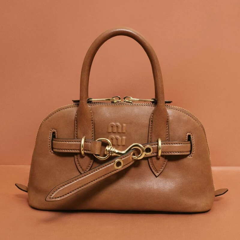 2026 New Model M1U Vintage Leather Shoulder Shell Bag, Fashionable and High-End Casual Versatile Handbag and Crossbody Bag