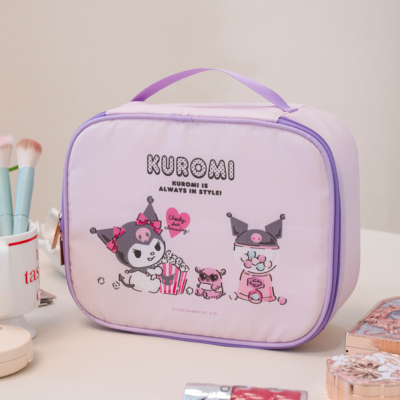 산리오 체크무늬 화장품 가방 쿠로미