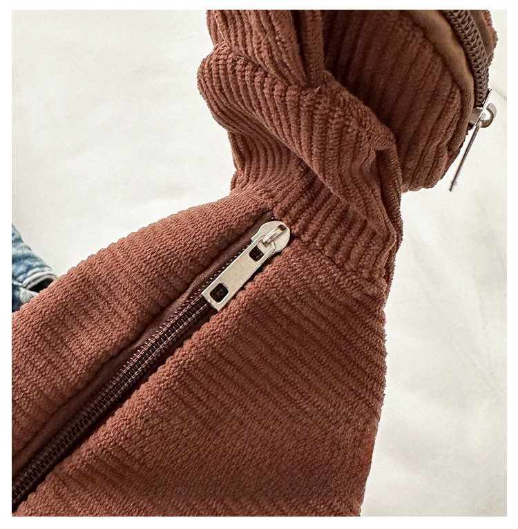 Solid color simple large capacity 2023 autumn and winter New Korean style simple shoulder messenger bag mother bag dumpling bag fashion_voghion.com