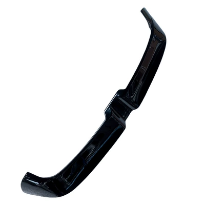 dedicated, glossy black rear spoiler – Fixed wind wing