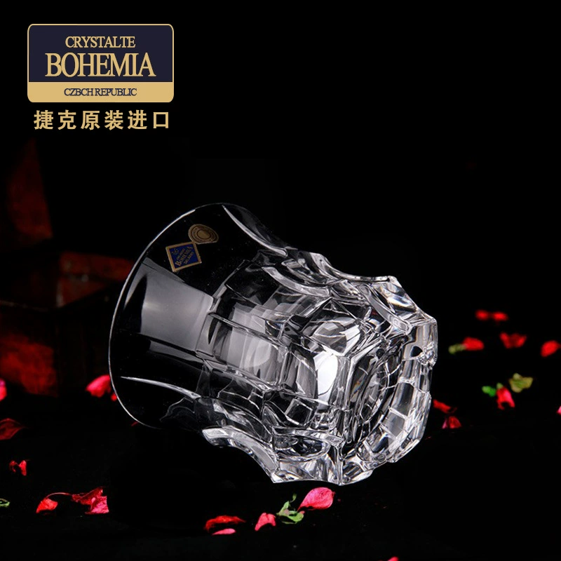捷克 Import crystal eating bib, wine set for whiskey, wineglass, pocket flask, light luxury style