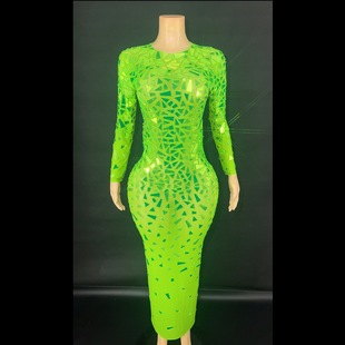 �W���羳Ů�b�ɹ�ɫ�RƬ�L���B��ȹ�Ɍ��羳���Q�Y���¿�2026�ļ�