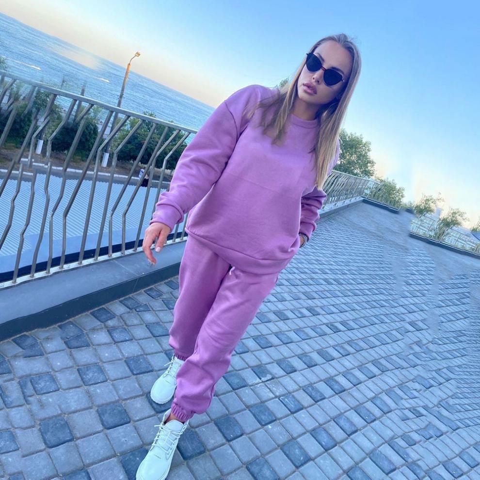 Ladies Athleisure Sweatshirt