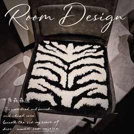 ins威尔顿机织坐垫办公室久坐防凉屁股垫高级感防滑植绒家用椅垫