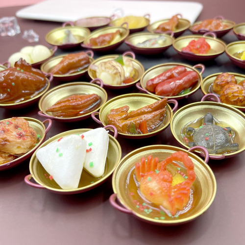 Hot selling diy food and toys simulation griddle model props in the live broadcast room Lilliputian doll house play house toys