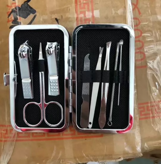 指甲刀套装全套不锈钢指甲钳刀家用指甲剪去死皮美甲修甲套装套盒