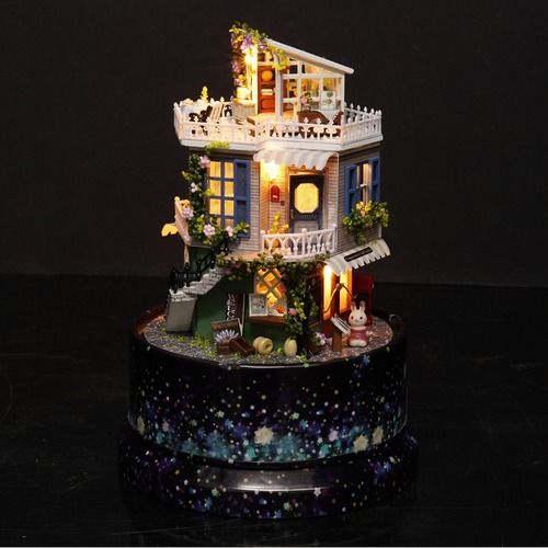 Zhiquwu handmade diy cabin rotating children's music box music box model toys wholesale and high-quality gifts