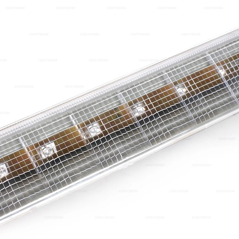 Aplicable a 08 - 13 Nissan Qijun T31 luz de freno de alto nivel, luz de advertencia anti-persecución, luz de señal de freno, luz de choque trasera