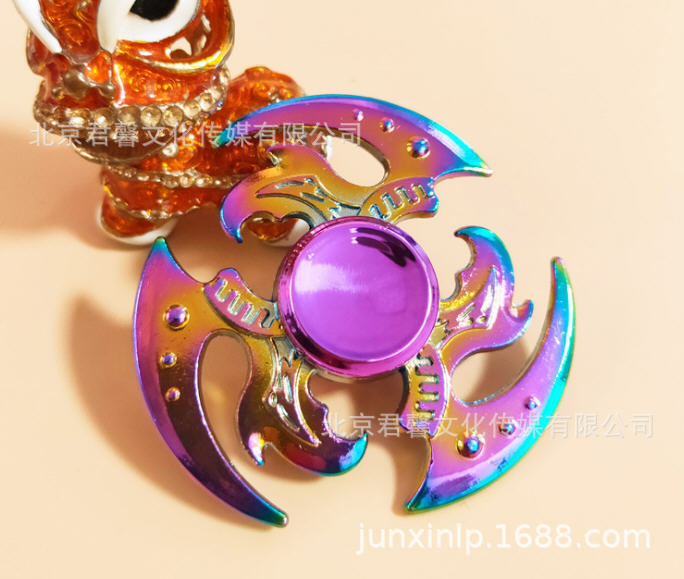 B Dedos de araña de colores, peonza, yema del dedo de metal de tres hojas, peonza de dos hojas, productos pequeños, suministro al por mayor