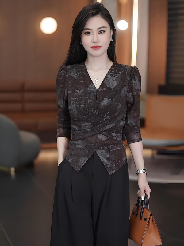 时尚长袖印花T恤女2025秋季新款不规则修身显瘦上衣气质V领打底衫|undefined
