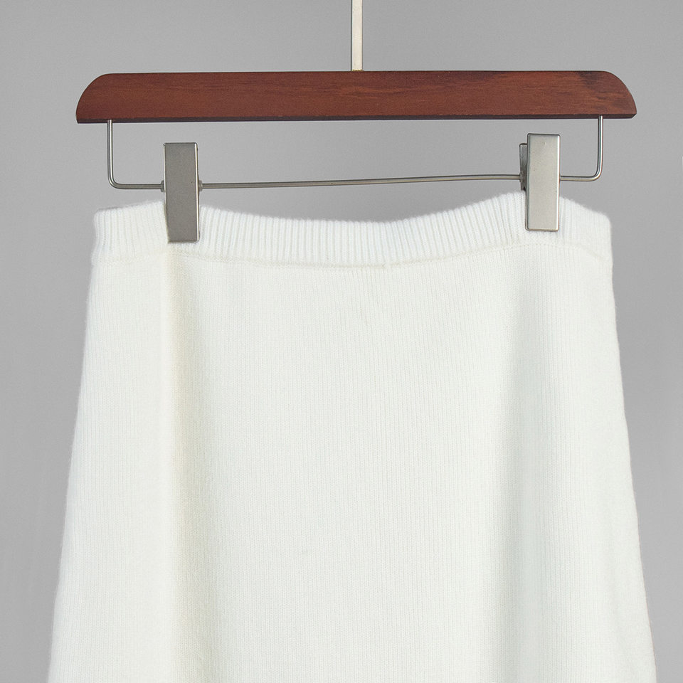 Bộ đầm áo len cổ cao dài tay phối chân váy dài dệt kim form rộng nữ — 50% Visco, 30% Polyester, 20% Nylon, Màu trắng be, Màu xanh lam, Màu xám chi tiết 36