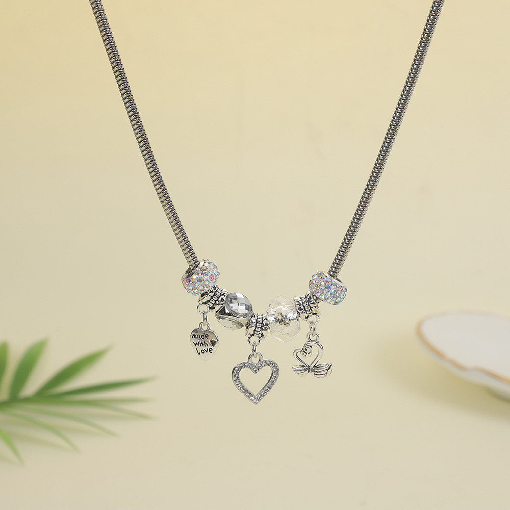 轻奢爱心锆石项链手链套装女款简约气质百搭时尚吊坠饰品
